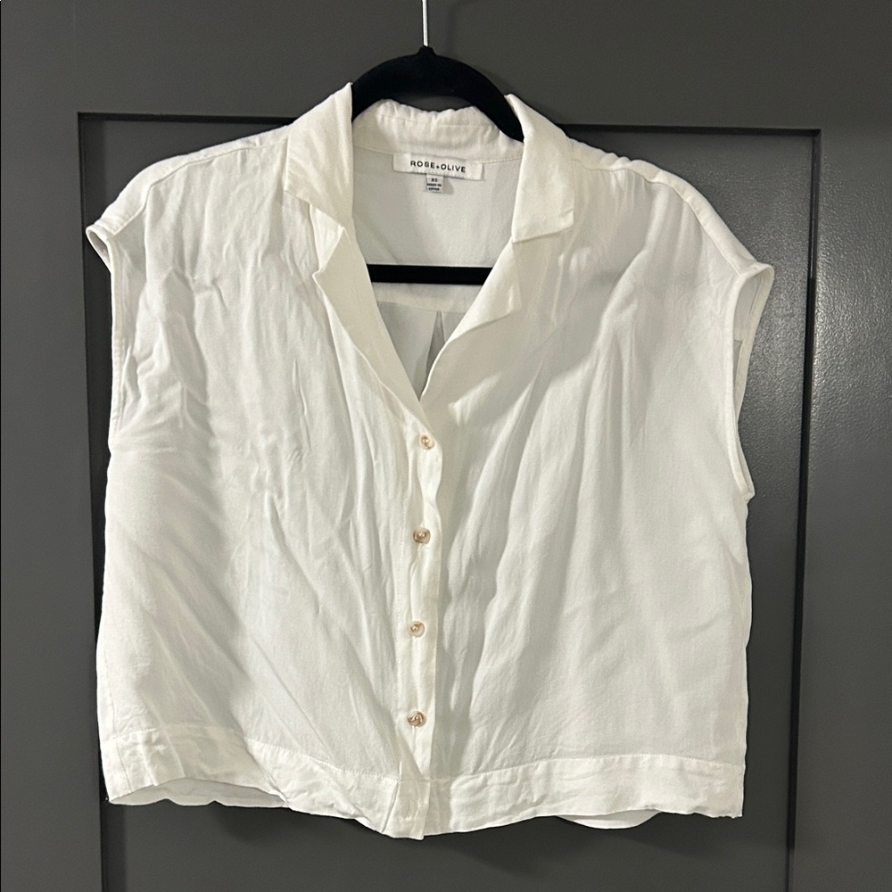 Women's White Button-Up Top crop